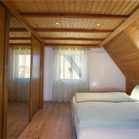 Apartament Zentral Ulm - Allgaeu - Legoland Mit E-ladestation